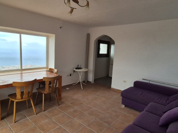 Piso de 2 habitaciones en Taucho
